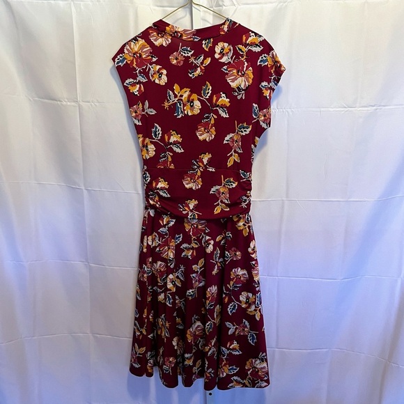 ModCloth Burgundy Floral Fit & Flare Dress M Neck Tie Belted Pockets Romantic - Picture 6 of 8